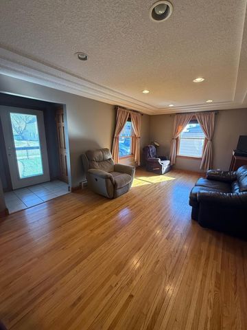 203 N Mantorville Avenue, Kasson, MN 55944