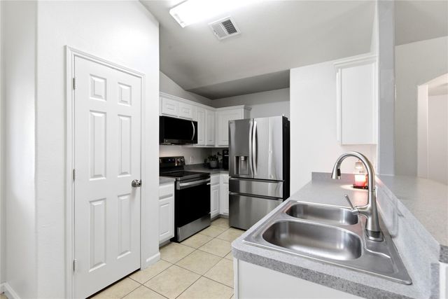 28919 Village Creek Loop, Spring, TX 77386