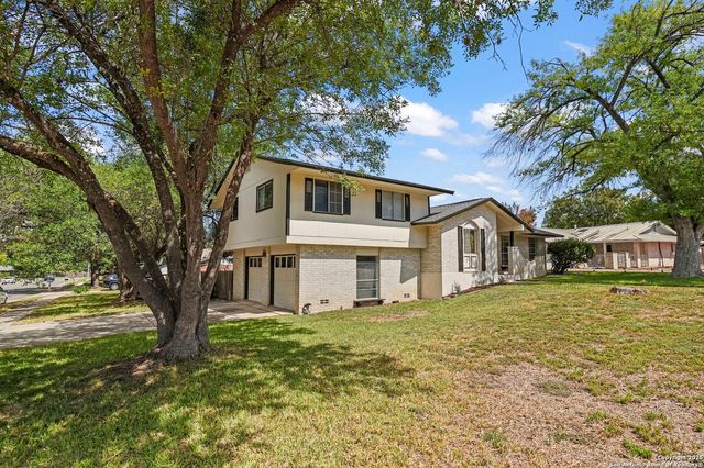 10206 Bull Run, San Antonio, TX 78230