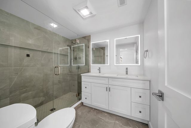 219 Waverly Rd 219, North Andover, MA 01845