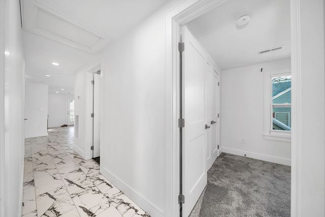 219 Waverly Rd 219, North Andover, MA 01845