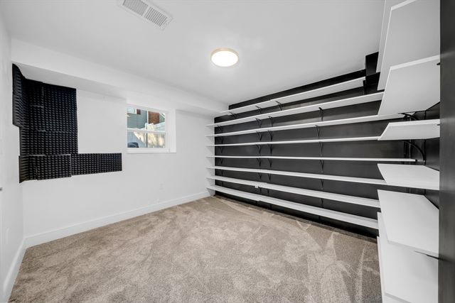 219 Waverly Rd 219, North Andover, MA 01845