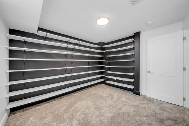 219 Waverly Rd 219, North Andover, MA 01845