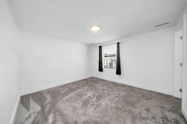 219 Waverly Rd 219, North Andover, MA 01845