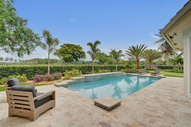 2512 Princeton Court, Weston, FL 33327