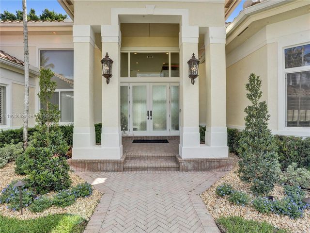 2512 Princeton Court, Weston, FL 33327