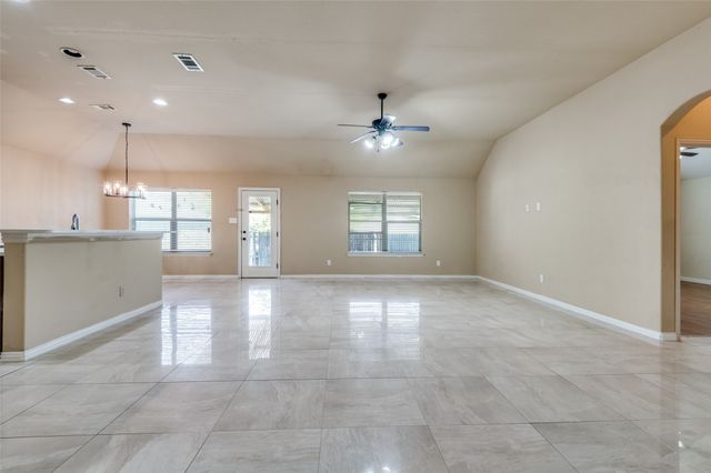 1615 Ridgemar Drive, Grand Prairie, TX 75051