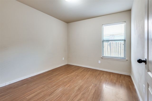 1615 Ridgemar Drive, Grand Prairie, TX 75051