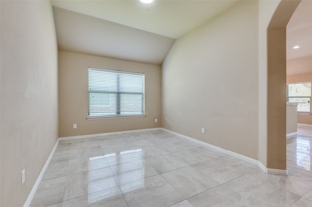 1615 Ridgemar Drive, Grand Prairie, TX 75051