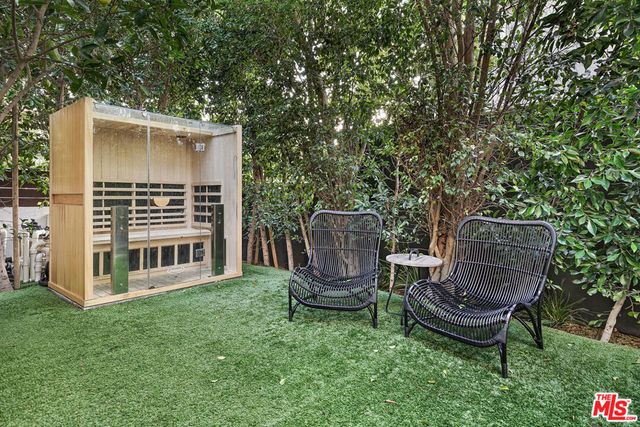 3159 Thatcher Avenue, Marina Del Rey, CA 90292