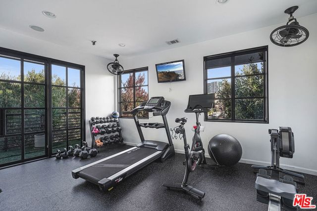 3159 Thatcher Avenue, Marina Del Rey, CA 90292