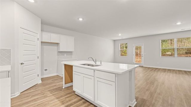 952 Bergamot Way, Locust Grove, GA 30248