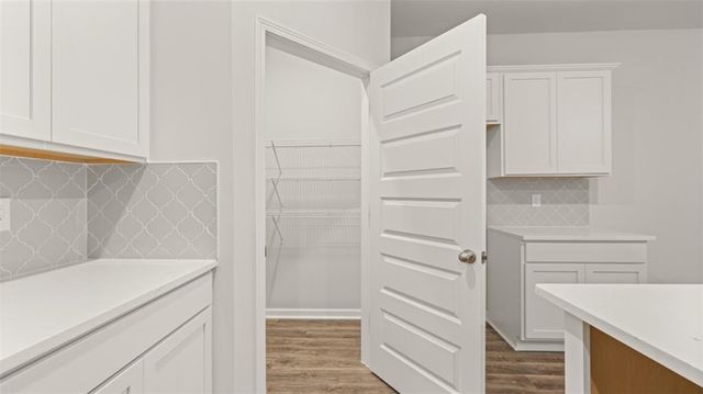 952 Bergamot Way, Locust Grove, GA 30248