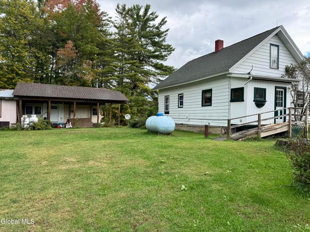 1708 State Highway 30, Mayfield, NY 12117