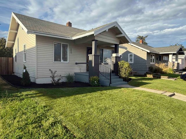 1027 E Courtland Ave, Spokane, WA 99207