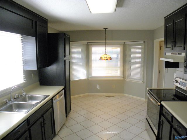 128 Lewis Lane, Madison, AL 35758