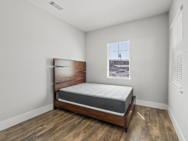 4477 Vineyard Drive, Madera, CA 93636