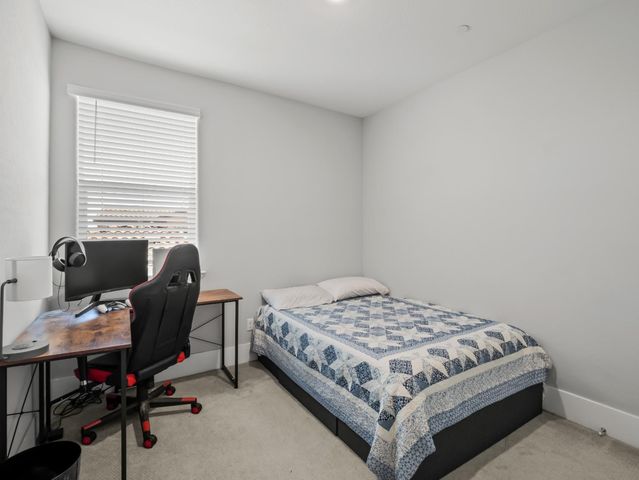 4477 Vineyard Drive, Madera, CA 93636