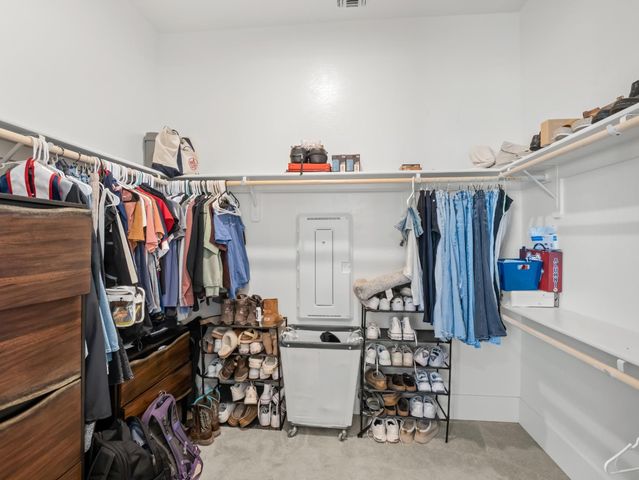 4477 Vineyard Drive, Madera, CA 93636