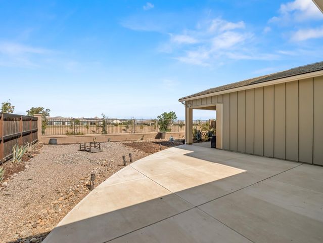 4477 Vineyard Drive, Madera, CA 93636