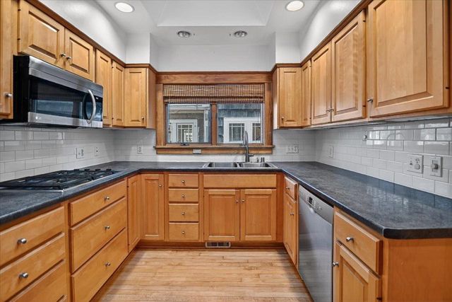 2641 Chamberlain Avenue, Madison, WI 53705