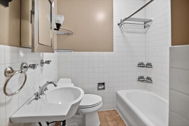 2641 Chamberlain Avenue, Madison, WI 53705