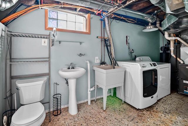 2641 Chamberlain Avenue, Madison, WI 53705