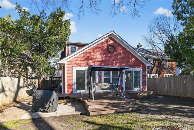 2641 Chamberlain Avenue, Madison, WI 53705