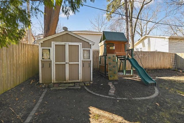 2641 Chamberlain Avenue, Madison, WI 53705