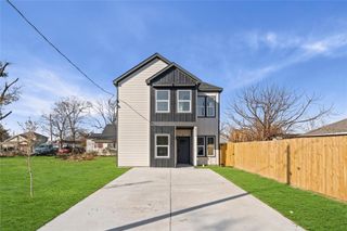 8221 Flaxman St A, Houston, TX 77029