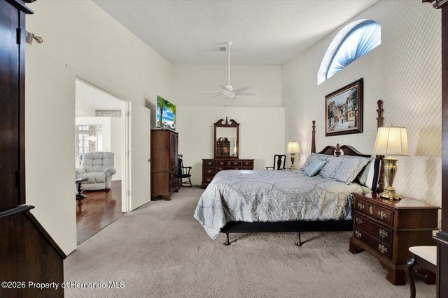 9131 Rhett Lane, Weeki Wachee, FL 34613