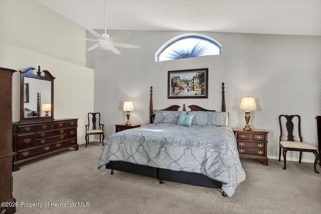 9131 Rhett Lane, Weeki Wachee, FL 34613