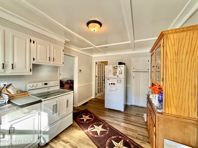 200 S EAST STREET, California, MO 65018