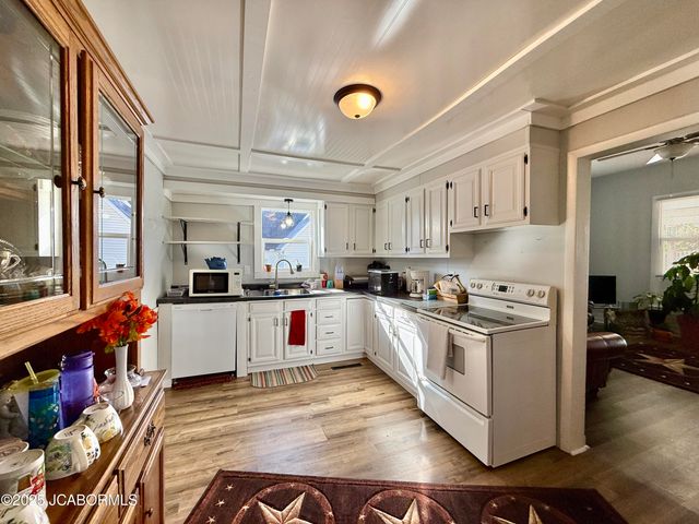 200 S EAST STREET, California, MO 65018