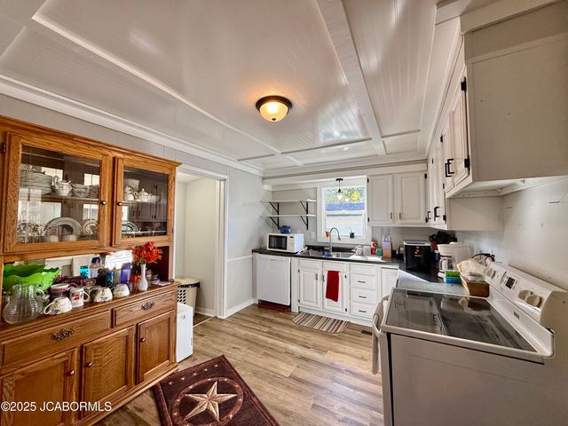 200 S EAST STREET, California, MO 65018