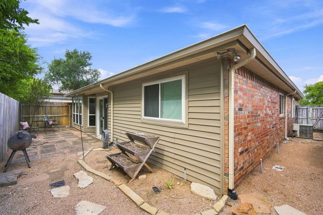 406 Gardenia Lane, Waxahachie, TX 75165
