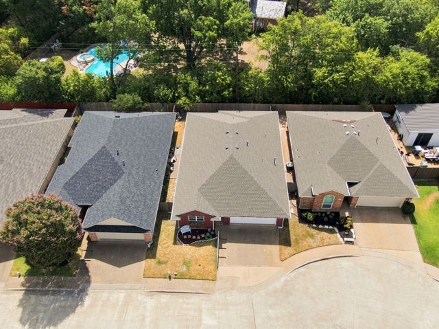 406 Gardenia Lane, Waxahachie, TX 75165