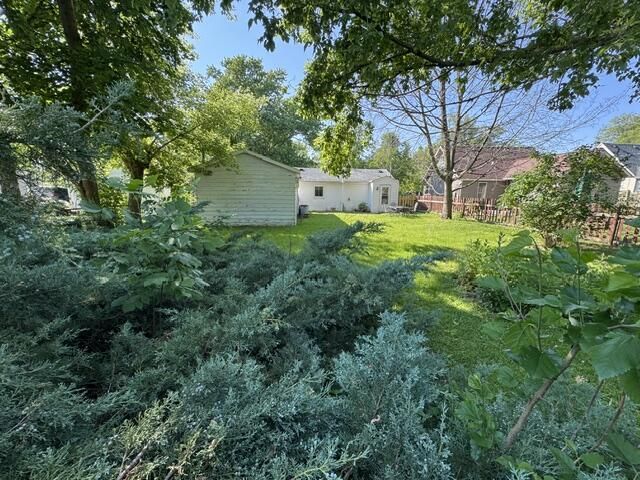 10449 268th AVENUE, Trevor, WI 53179