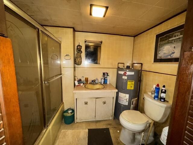 10449 268th AVENUE, Trevor, WI 53179