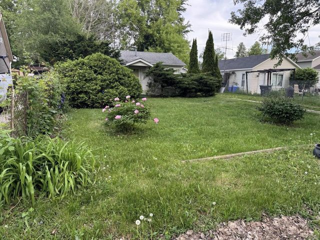 10449 268th AVENUE, Trevor, WI 53179