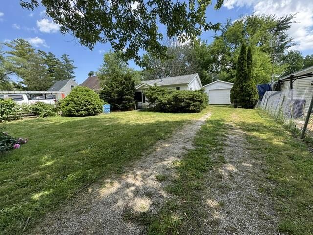 10449 268th AVENUE, Trevor, WI 53179