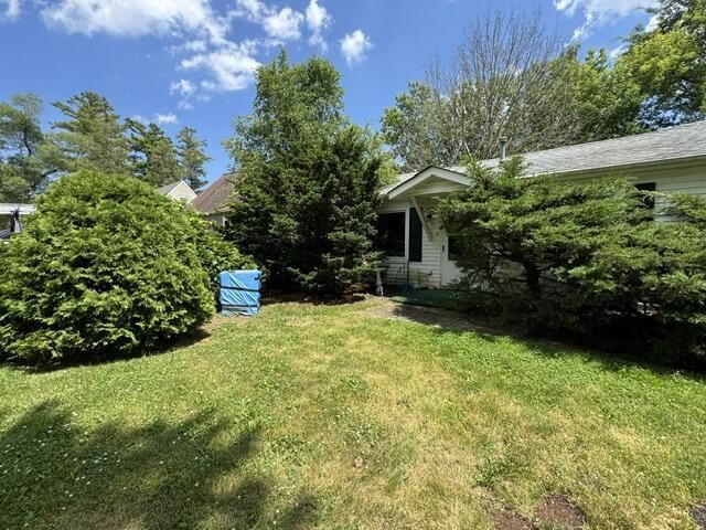 10449 268th AVENUE, Trevor, WI 53179