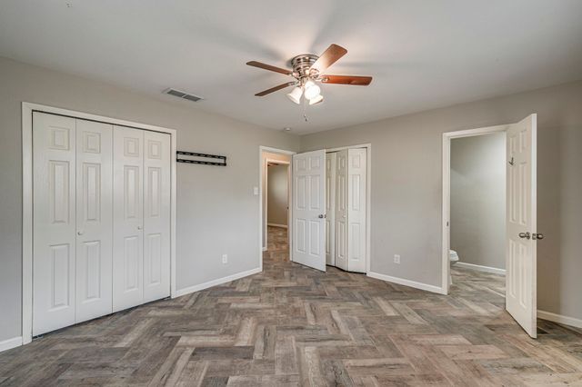 1401 Yucca Street, Midlothian, TX 76065
