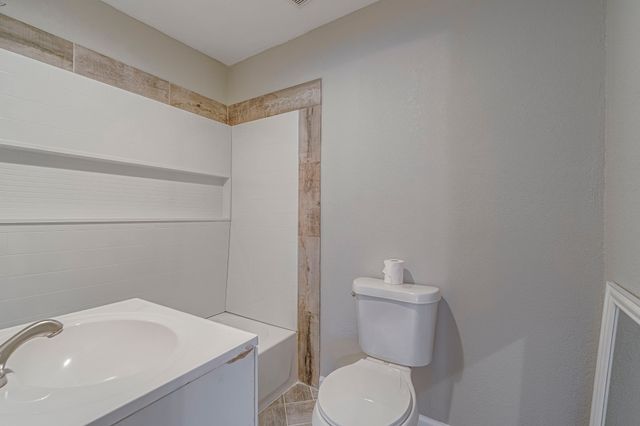 1401 Yucca Street, Midlothian, TX 76065