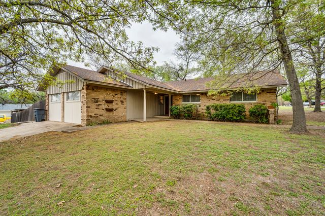1401 Yucca Street, Midlothian, TX 76065