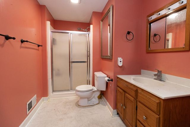 8200 Thomas Avenue N, Brooklyn Park, MN 55444