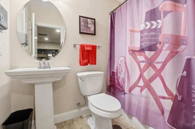 7818 Derbyshire Court, Liberty Twp, OH 45044