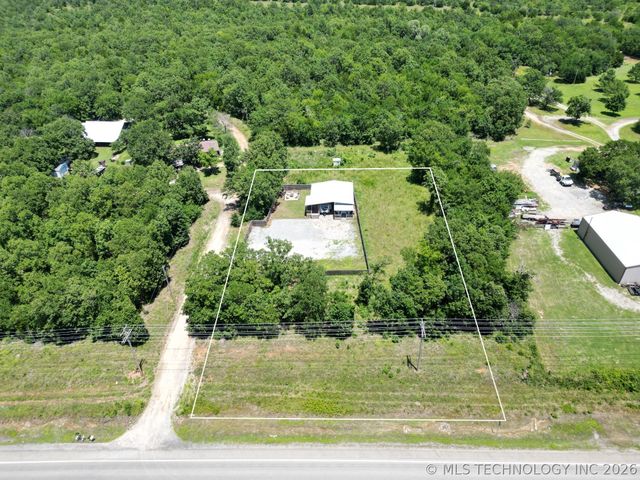 127 Seneca Springs, Eufaula, OK 74432