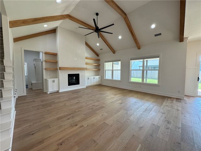 4112 Erin Drive, Rogers, AR 72758