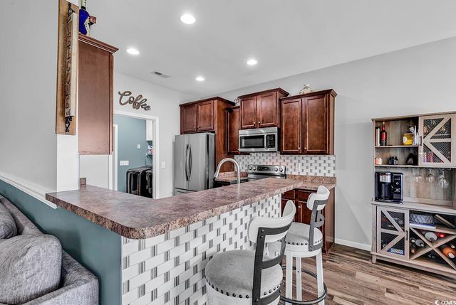 604 McClain Farm Ct., Conway, SC 29526